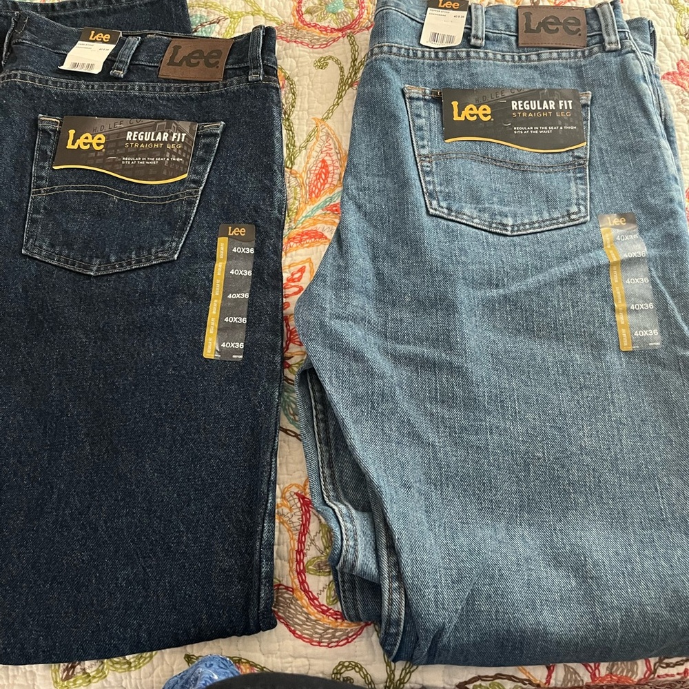 40 inch waist, 36 inches long, Lee jeans , straight legs , new with tags, men